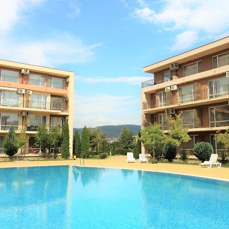 סאני ביץ' Holiday-Orchid Menada Apartments מראה חיצוני תמונה